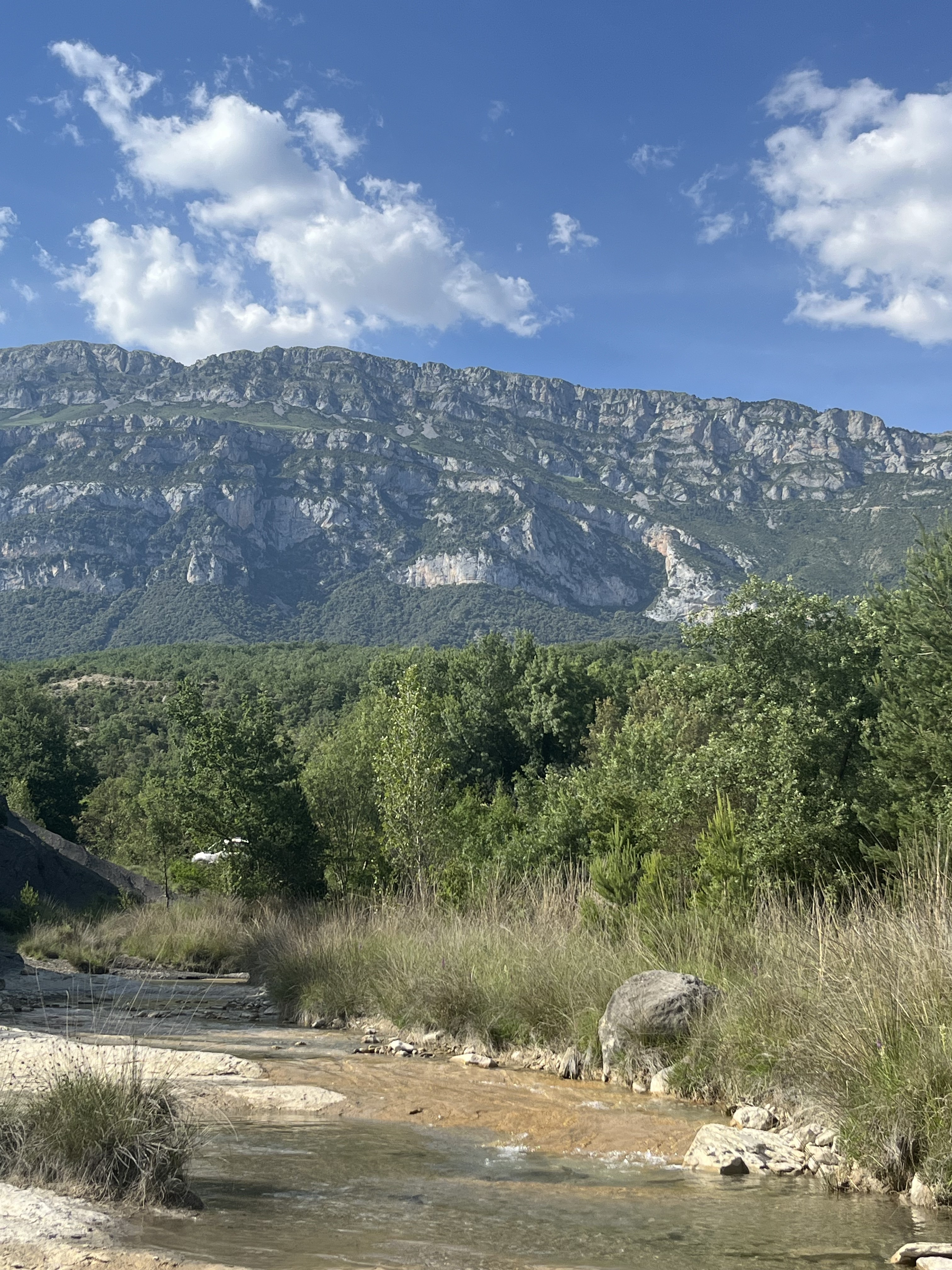 River stream and mountain scenery near Casa Baraona